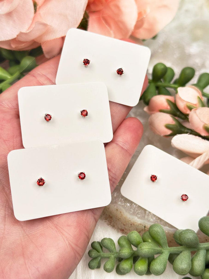 red-garnet-earrings