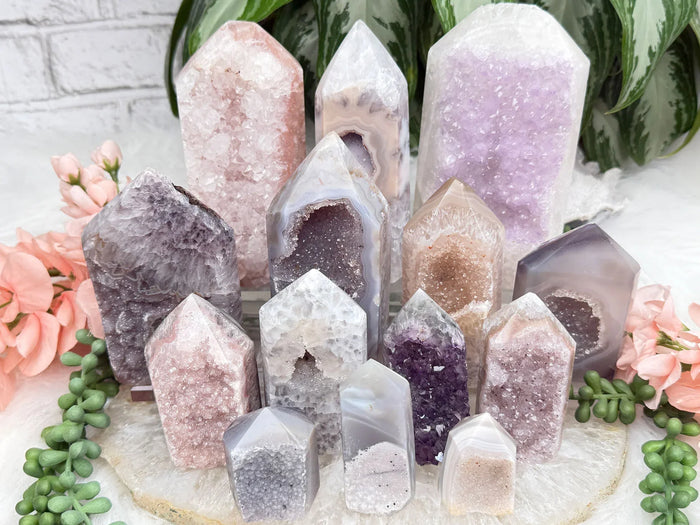 pastel-agate-crystal-points
