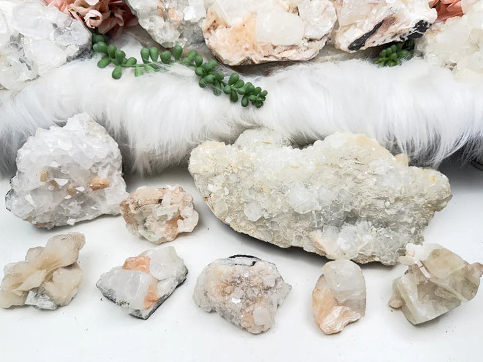 Apophyllite Stilbite Mixes