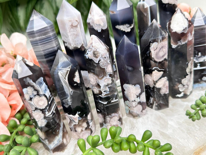 black-flower-agate