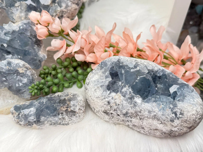 blue-celestite-geode-crystals