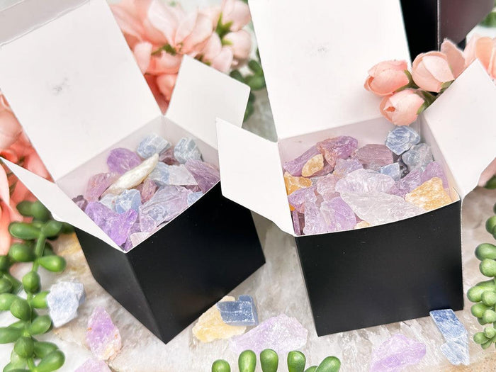 amethyst-calcite-crystal-chips