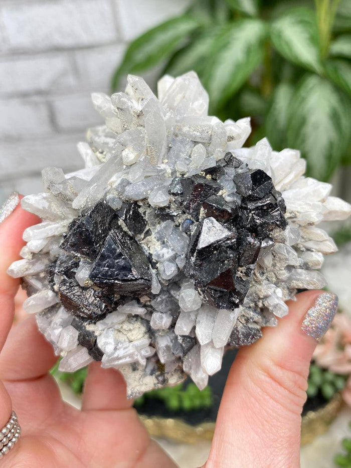 dalnegorsk-ilvaite-quartz