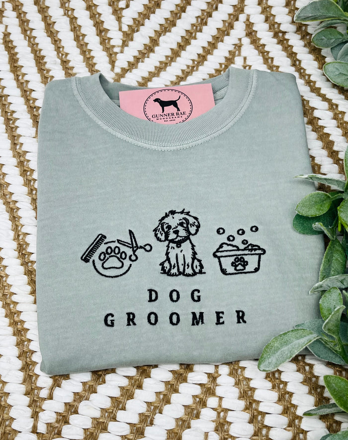 DOG GROOMER Embroidered T-shirt or Sweatshirt