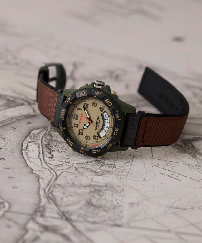 T45181 Expedition 39mm Fabric Strap Watch Campaign Key Silhouettes (Beauty shots) Image