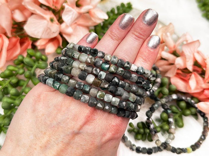 emerald-in-matrix-bracelet