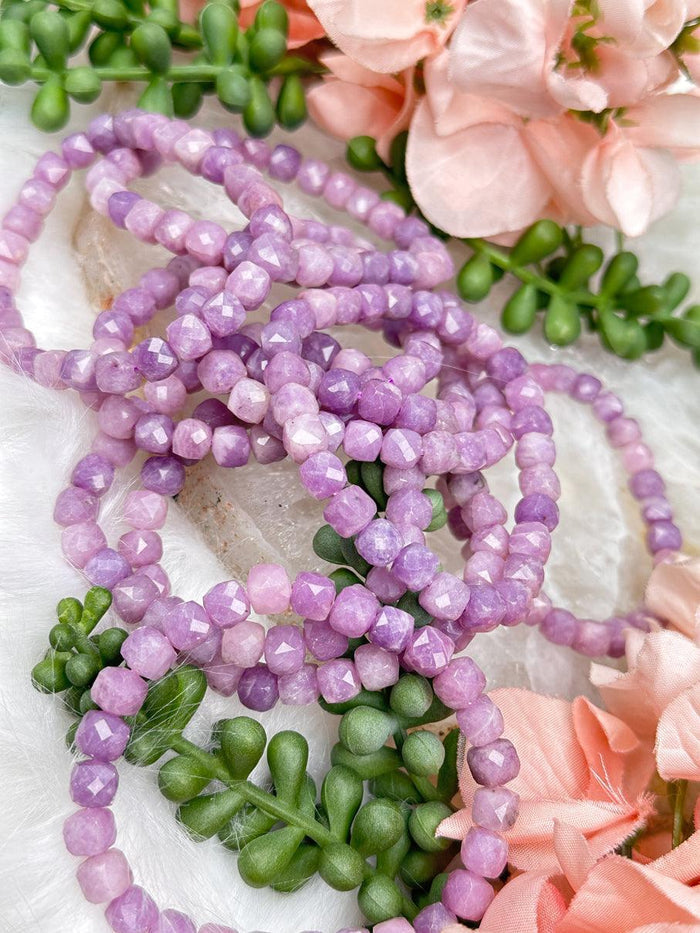 lepidolite-in-quartz-bracelets
