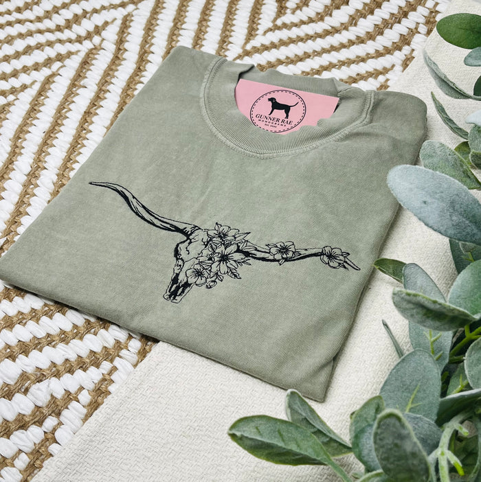 FLORAL LONGHORN Embroidered T-shirt or Sweatshirt