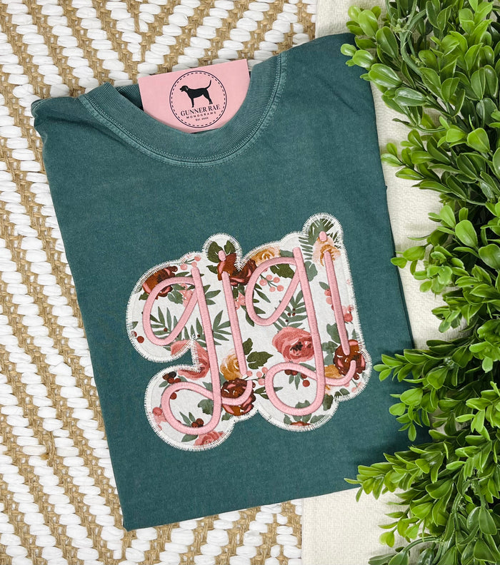 GIGI Applique Embroidered T-shirt or Sweatshirt (outline)