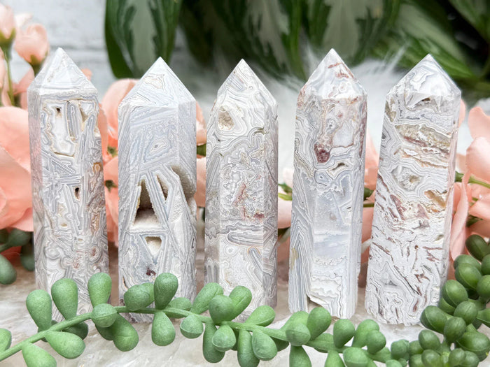 gray-white-crazy-lace-agate-points-from-mexico