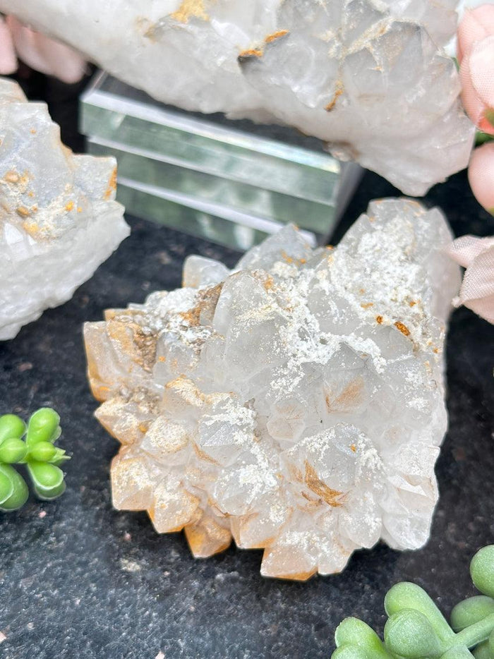 Gray Quartz Calcite