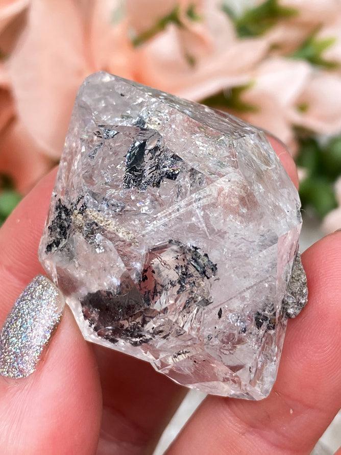 herkimer-diamond-with-black
