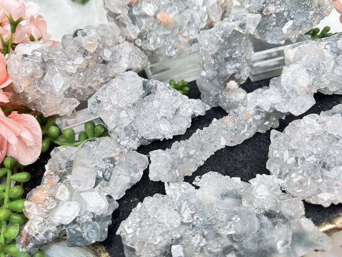 high-end-gray-apophyllite-clusters