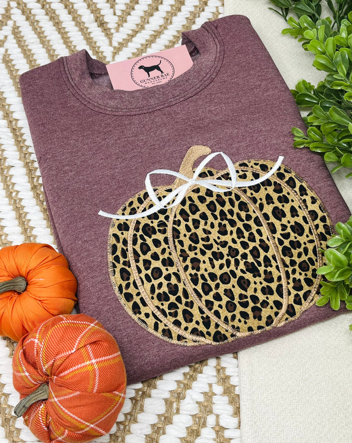 LEOPARD BOW PUMPKIN Applique Embroidered T-shirt or Sweatshirt