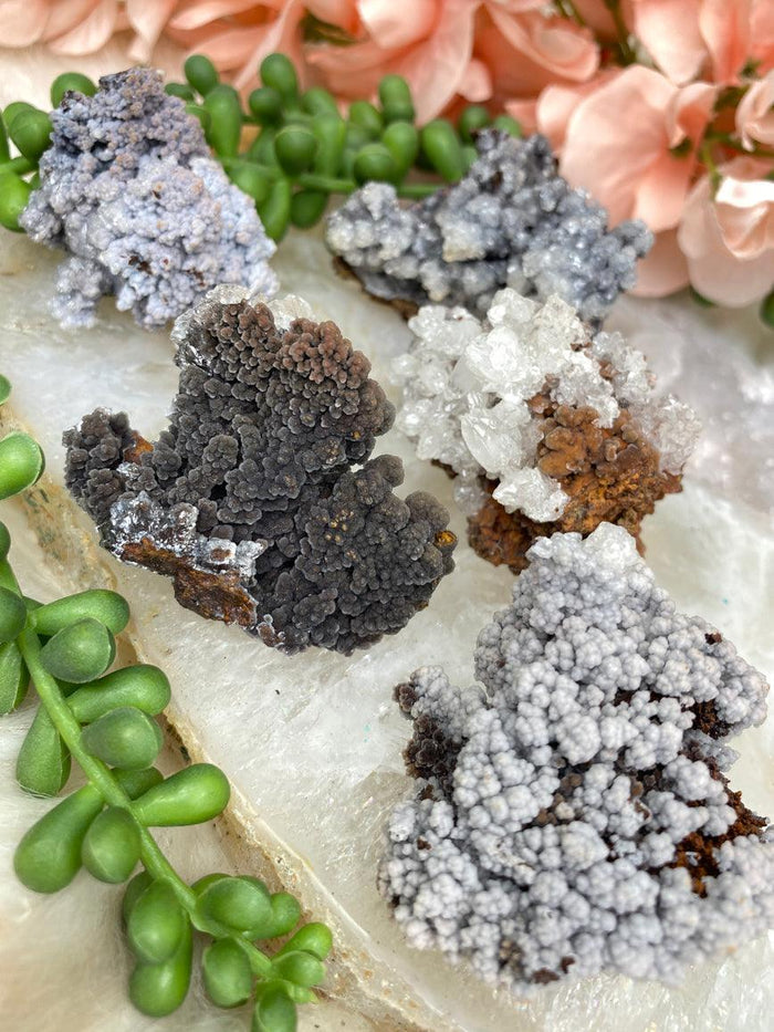 mexico-goethite-chalcedony-specimens
