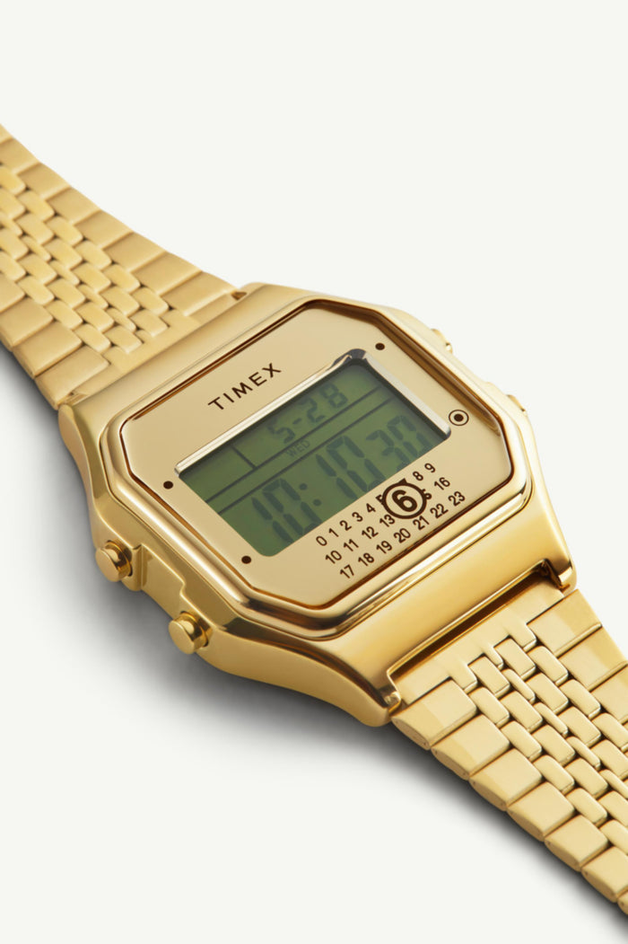 TWG067500 MM6 x Timex T80 34mm Watch Gift Set Strap Image