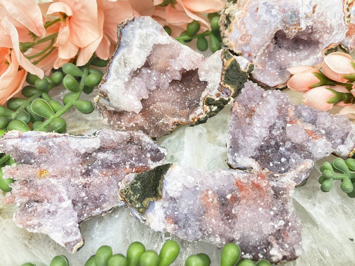 morocco-amethyst-with-pink-stalactites