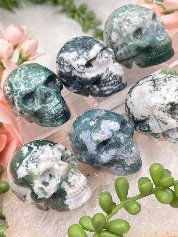 moss-agate-skull-crystals