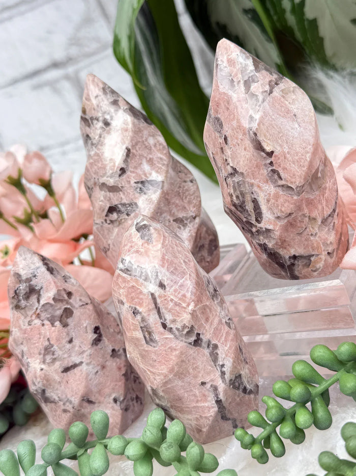 peach-moonstone-flame-crystals