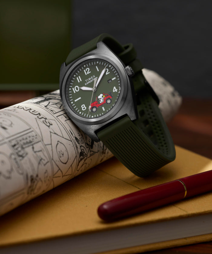 TW2Y52500 Peanuts® x Timex Expedition Snoopy Road Trip 39mm Silicone Strap Watch
 Campaign Key Silhouettes (Beauty shots) Image