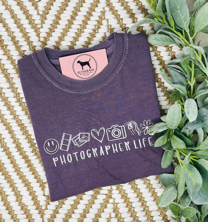 PHOTOGRAPHER LIFE Embroidered T-shirt or Sweatshirt