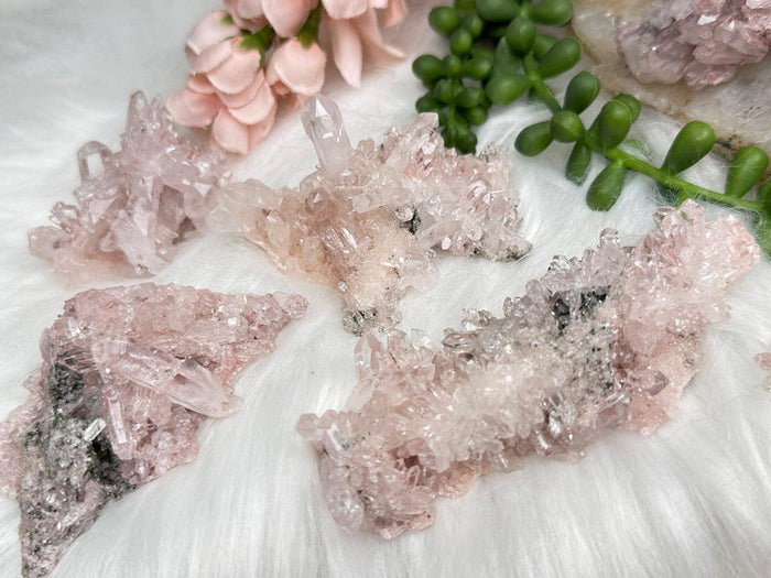 colombia-pink-quartz-clusters