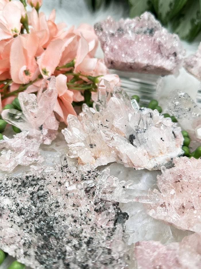 colombian-quartz-with-pink-green
