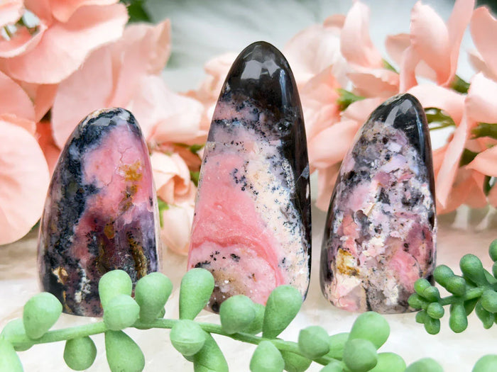 small-peruvian-pink-opal-freeforms