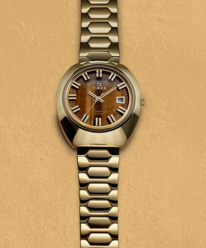 TW2Y45200 Q Timex® 1972 Time Machine Reissue 39mm Stainless Steel Bracelet Watch Campaign Key Silhouettes (Beauty shots) Image