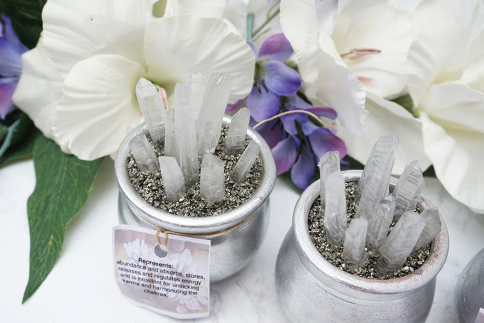 Quartz Pyrite Abundance Pot. Crystal cauldron representing abundance and absorbs, stores, releases and regulates energy. Harmonizes chakras.