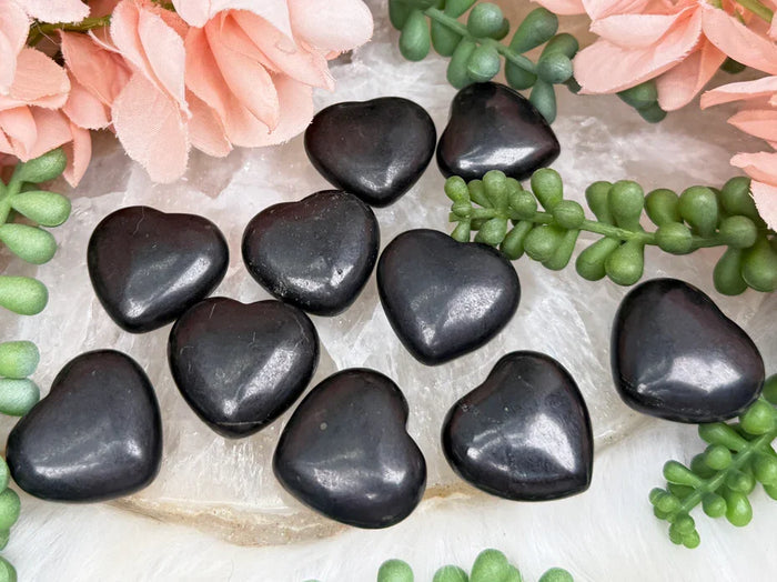 small-shungite-crystal-hearts