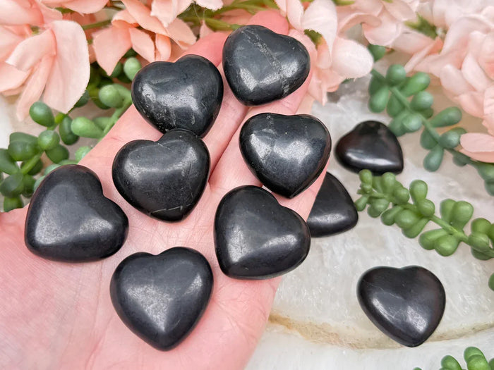 shungite-heart-crystals