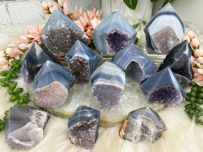 small-grey-agate-points