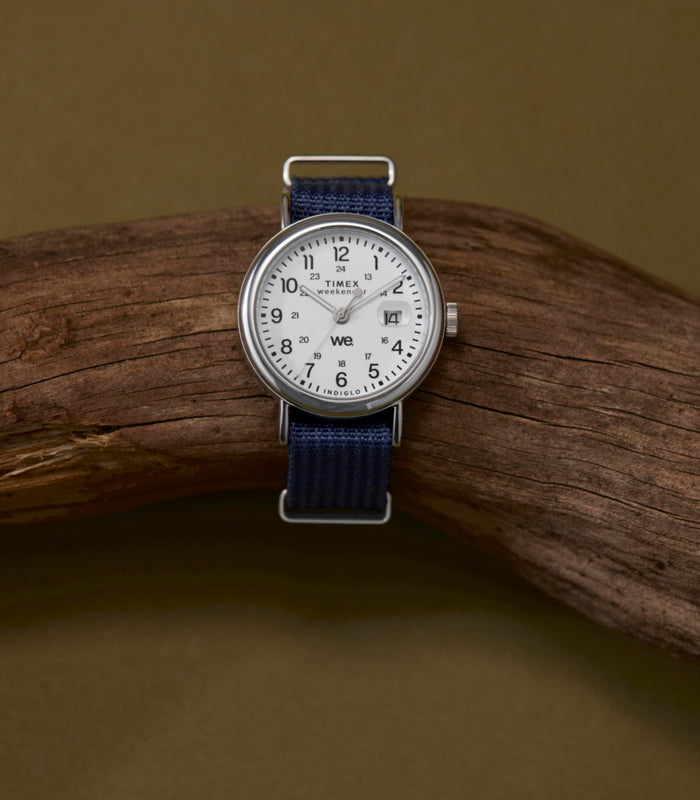 TW2Y09000 Timex Weekender 37mm Fabric Strap Watch Campaign Key Silhouettes (Beauty shots) Image